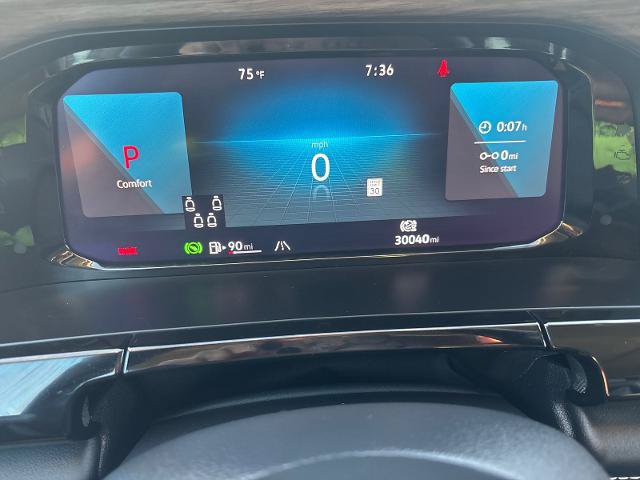 Used 2025 Volkswagen Atlas SEL AWD/4WD image 14