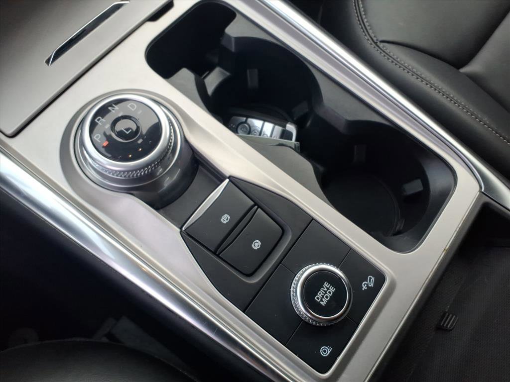 Certified 2023 Ford Explorer XLT w/ Equipment Group 202A image 20