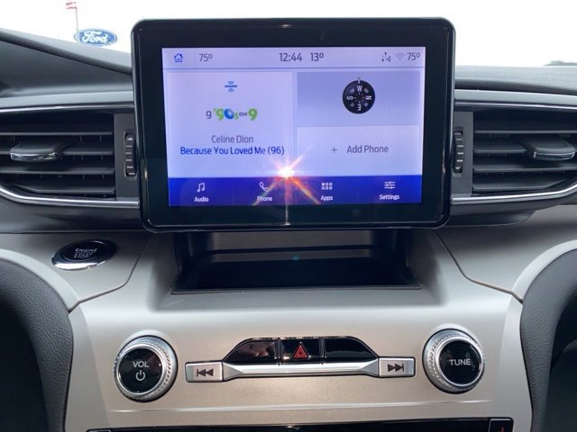 Certified 2022 Ford Explorer XLT w/ Equipment Group 202A image 11