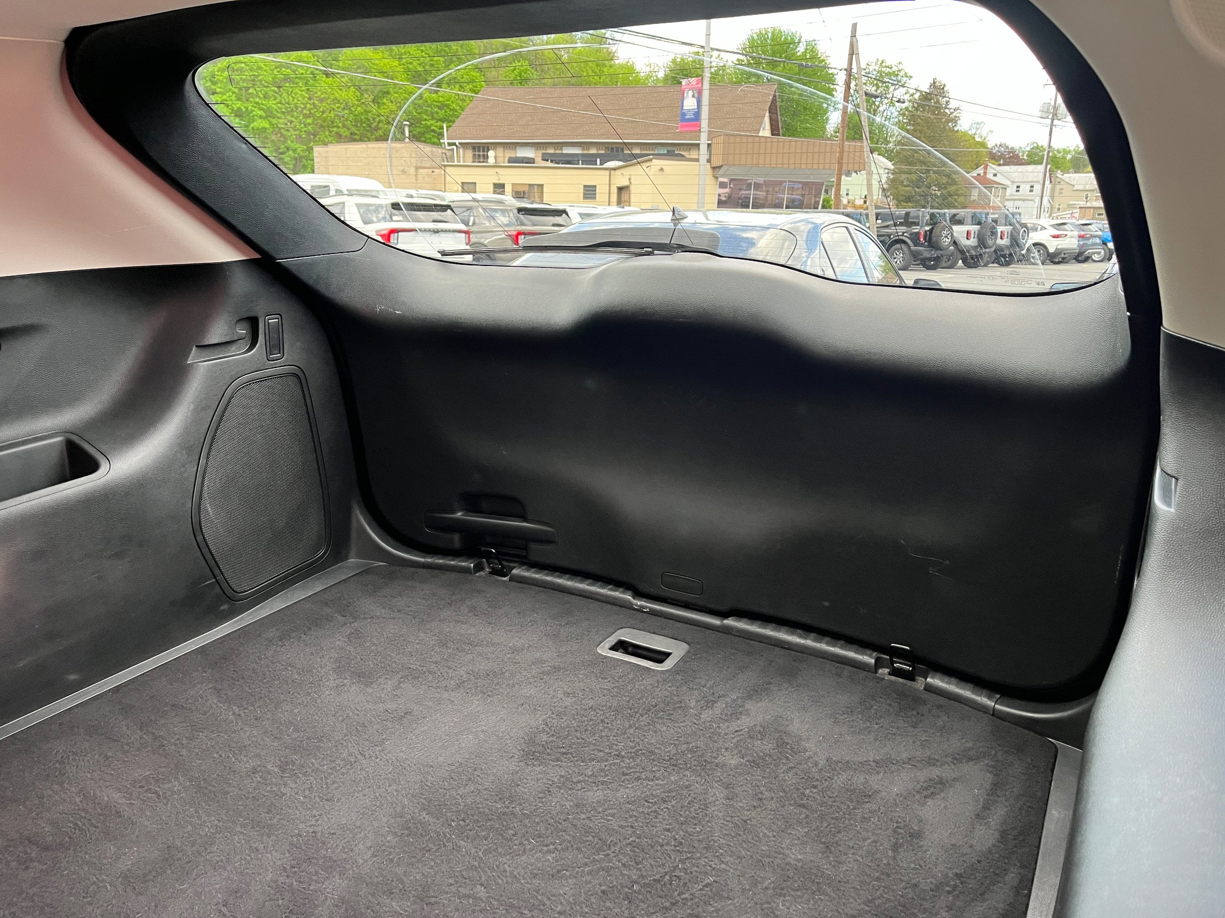 Certified 2019 Ford Edge Titanium w/ Equipment Group 301A AWD/4WD image 12