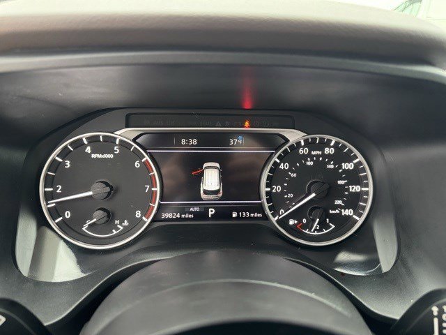 Used 2022 Nissan Rogue SL w/ SL Premium Package image 16