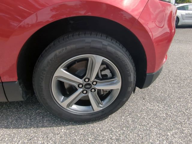 Certified 2024 Ford Edge SEL w/ Convenience Package AWD/4WD image 12