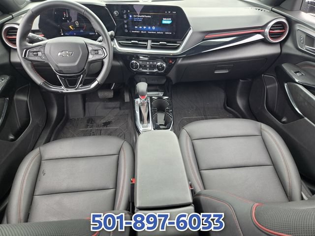 Used 2025 Chevrolet Trax RS w/ Sunroof Package FWD image 14