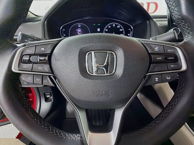 Used 2018 Honda Accord Touring image 13