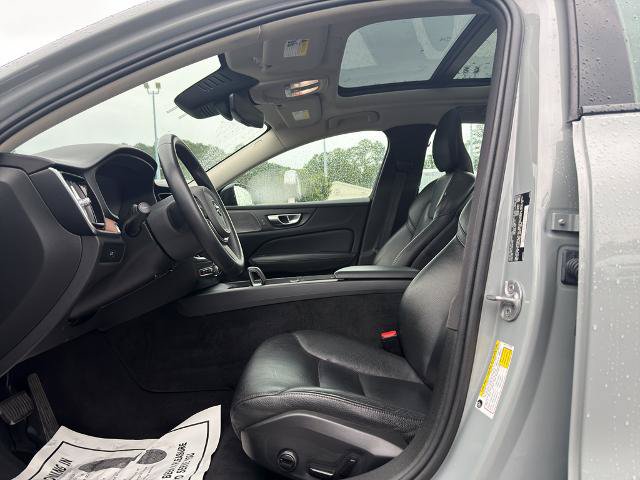Used 2024 Volvo S60 B5 Plus AWD/4WD image 10