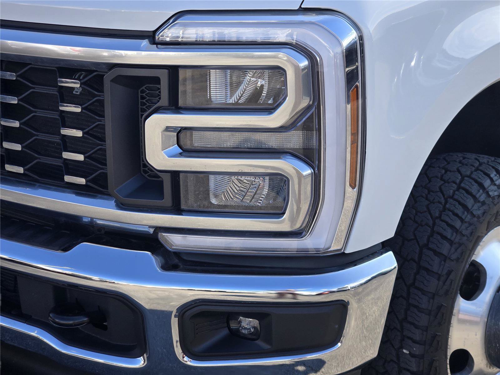 Certified 2026 Ford F350 Lariat AWD/4WD image 10