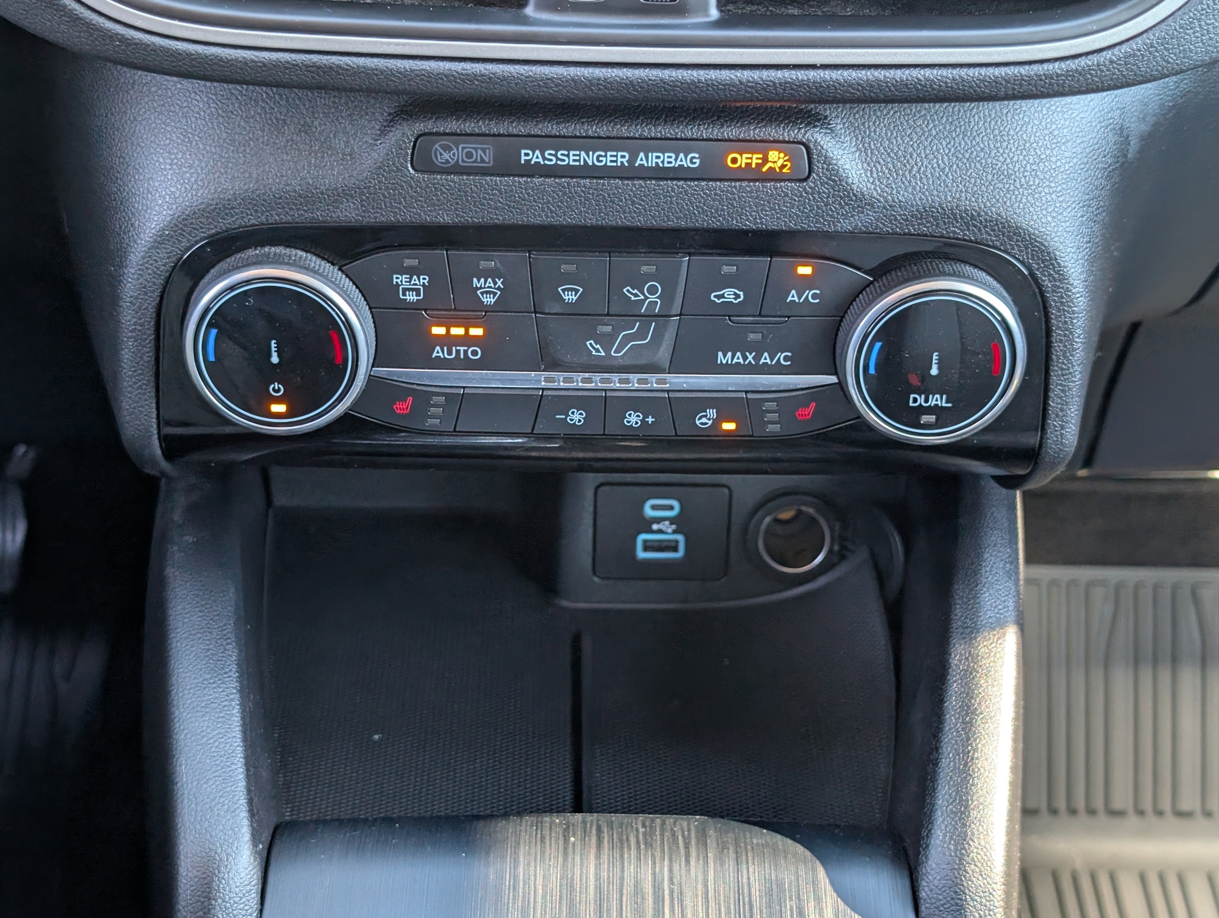 Certified 2022 Ford Escape SE w/ Convenience Package image 27