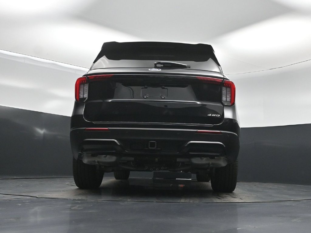 Certified 2026 Ford Explorer ST-Line w/ ST-Line Street Pack AWD/4WD image 48