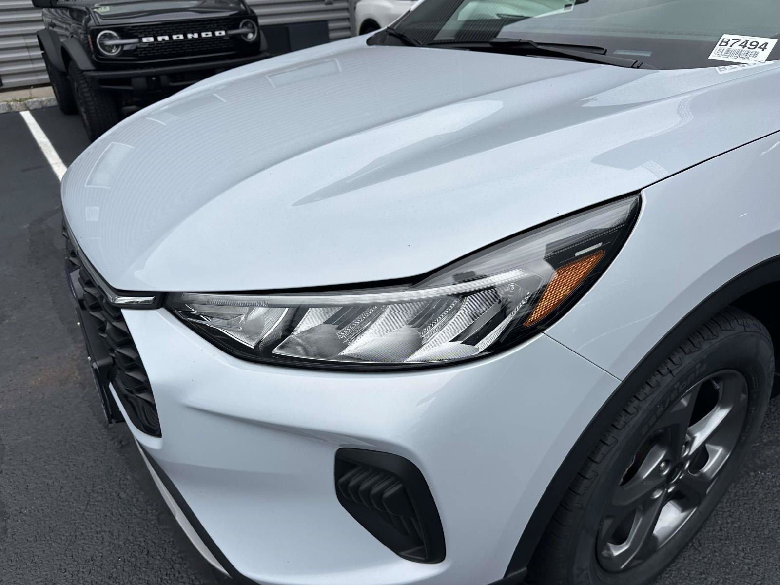 Certified 2025 Ford Escape ST-Line AWD/4WD image 9