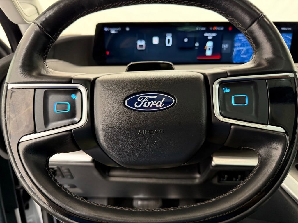 Certified 2025 Ford Expedition Max Platinum AWD/4WD image 54