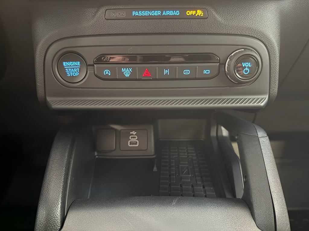 Certified 2025 Ford Bronco Sport Badlands w/ Badlands Tech Package AWD/4WD image 22