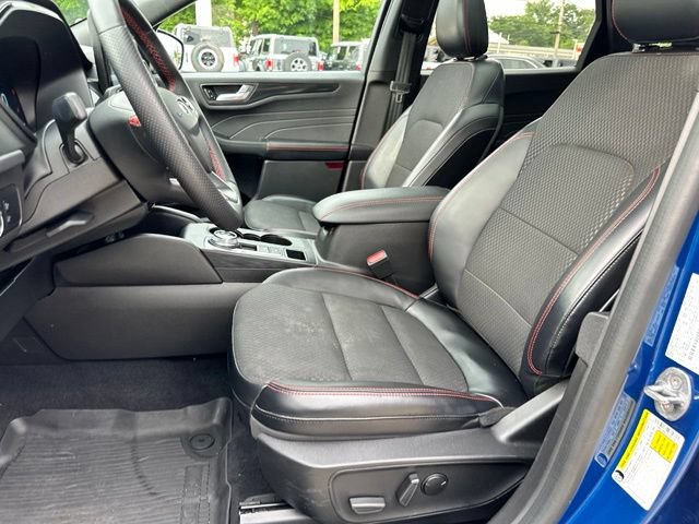 Certified 2023 Ford Escape ST-Line Select w/ Tech Pack #2 AWD/4WD image 36