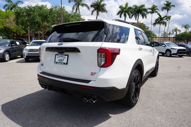 Certified 2024 Ford Explorer ST w/ Equipment Group 401A AWD/4WD image 7