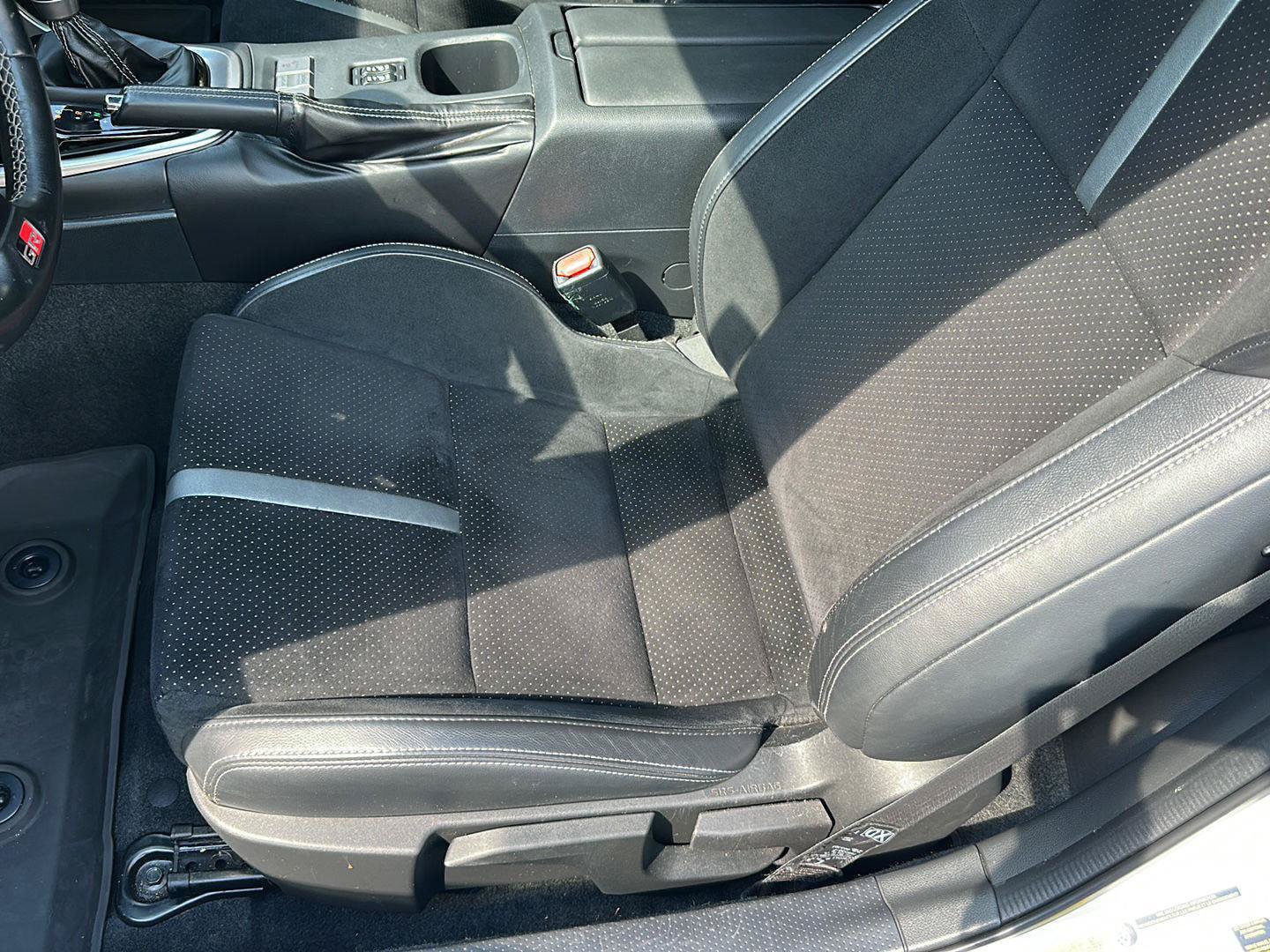 Used 2022 Toyota GR86 Premium w/ ALL Weather Mat Package (TMS) RWD image 14