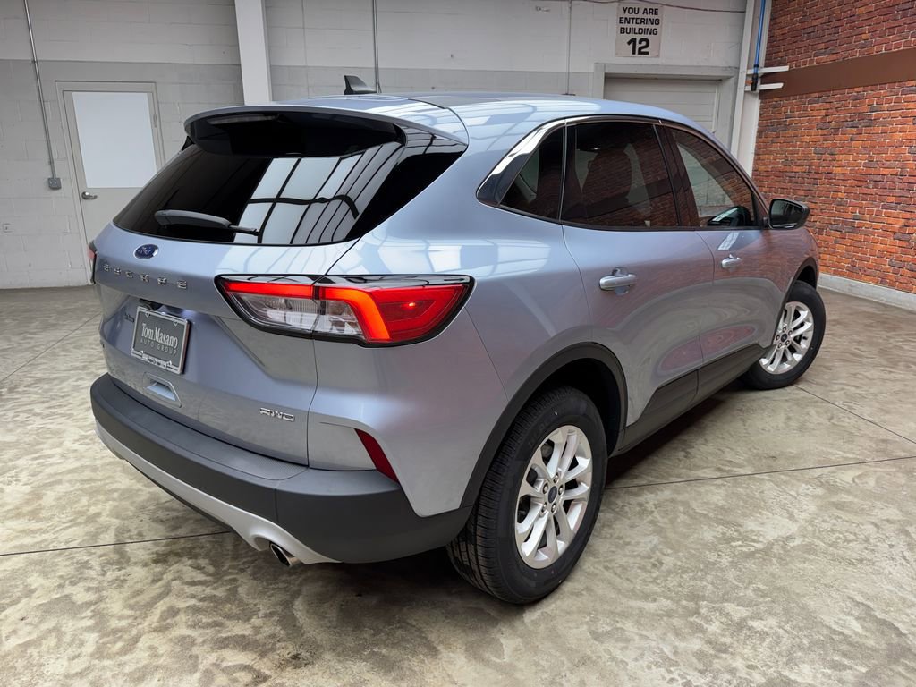 Certified 2022 Ford Escape SE w/ Convenience Package image 4