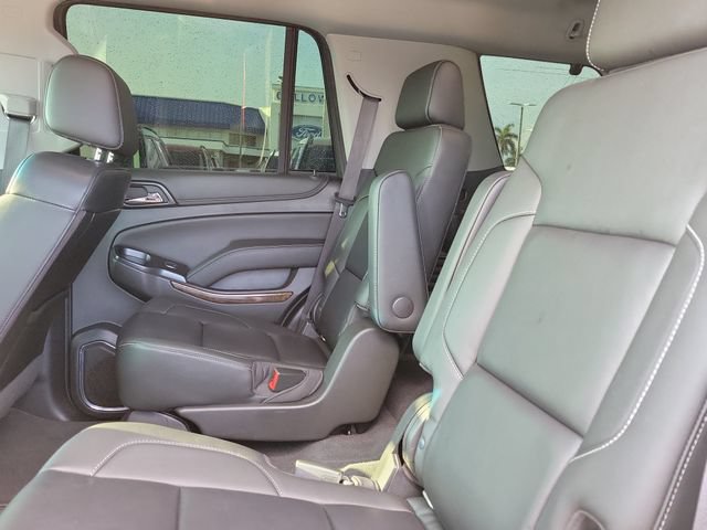 Used 2019 Chevrolet Tahoe LT w/ Luxury Package RWD image 18