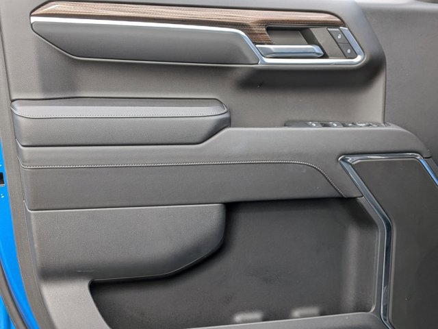 Used 2023 Chevrolet Silverado 1500 RST w/ Z71 Off-Road Package image 11