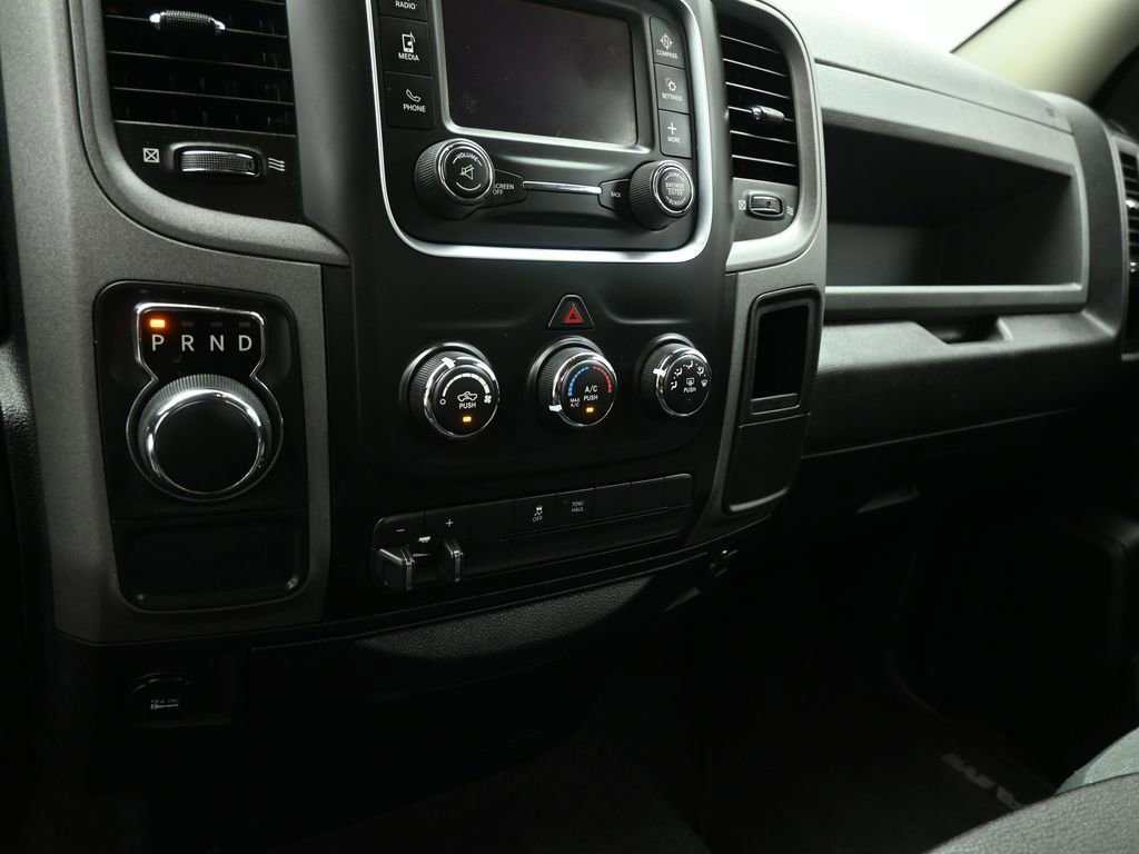 Used 2018 RAM 1500 Express image 41