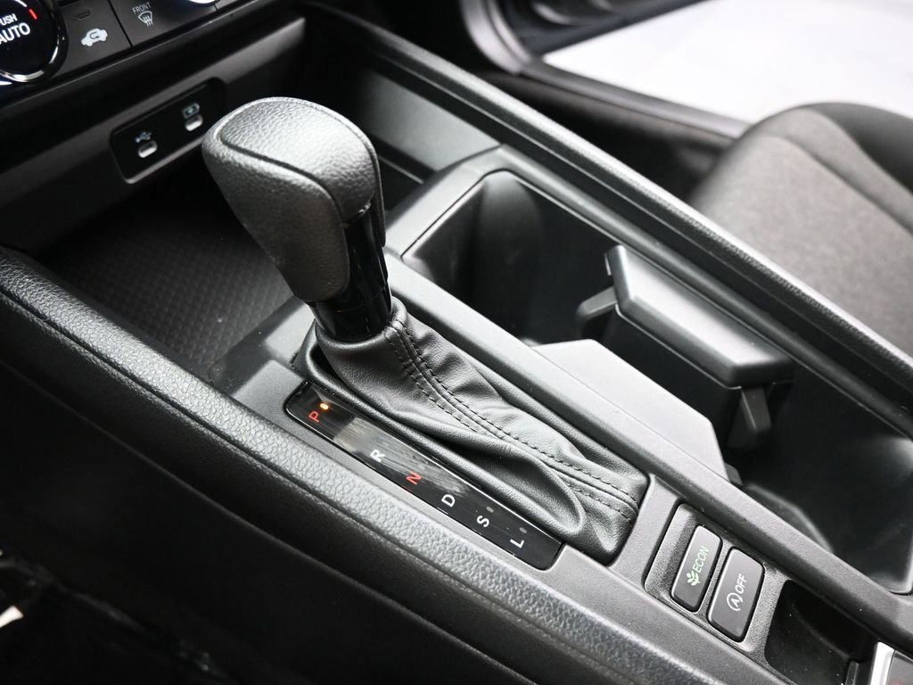 Used 2023 Honda Accord LX image 41