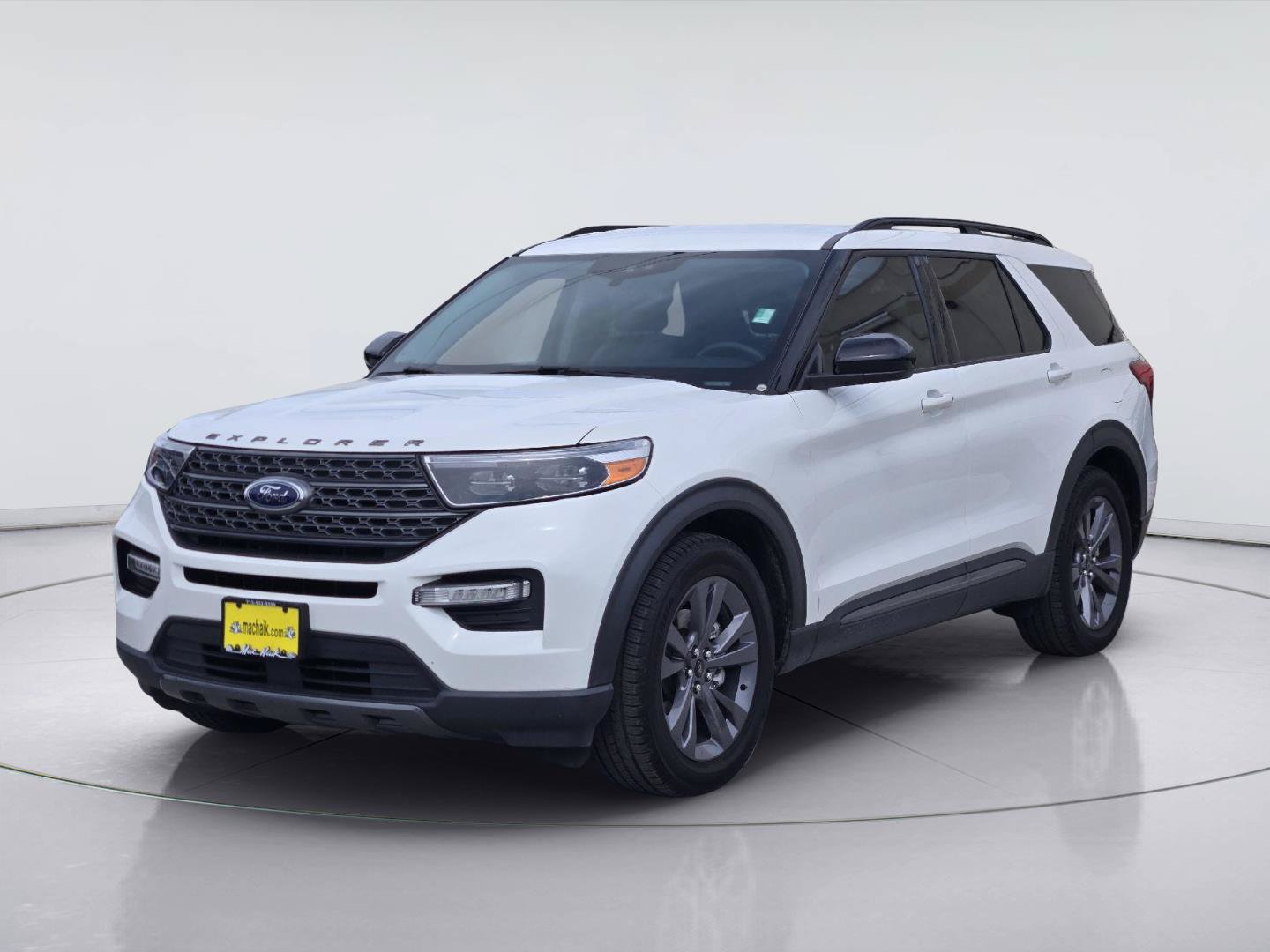 Certified 2023 Ford Explorer XLT w/ Equipment Group 202A