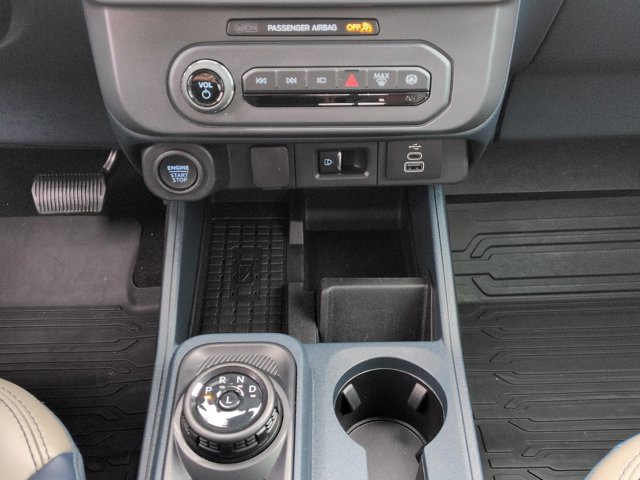 Certified 2025 Ford Maverick Lariat w/ 4K Tow Package AWD/4WD image 26