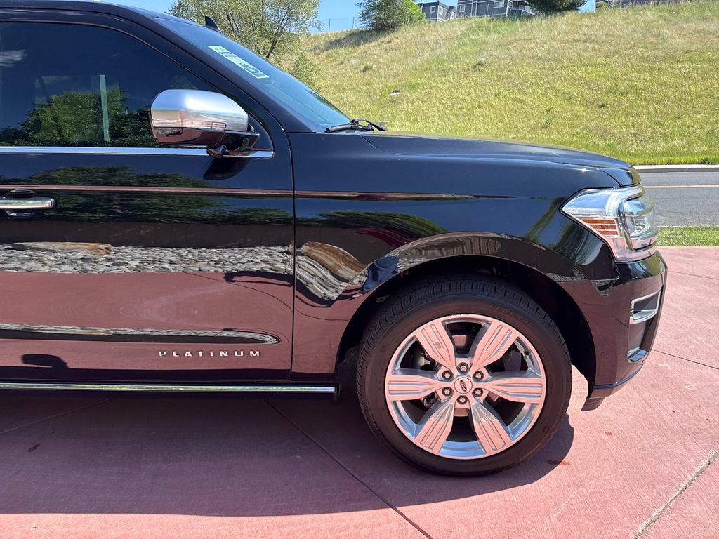 Certified 2024 Ford Expedition Max Platinum AWD/4WD image 35