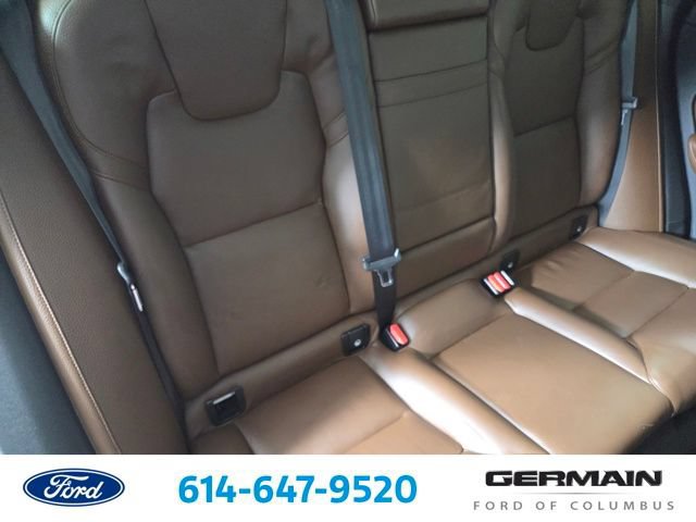 Used 2018 Volvo XC60 T5 Inscription w/ Convenience Package AWD/4WD image 22