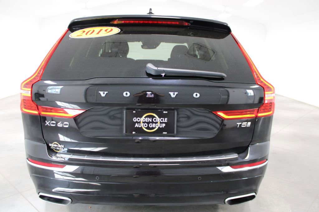 Used 2019 Volvo XC60 T5 Inscription w/ Protection Package Premier FWD image 9