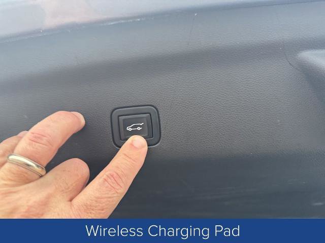 Used 2022 Chevrolet Tahoe Z71 image 8