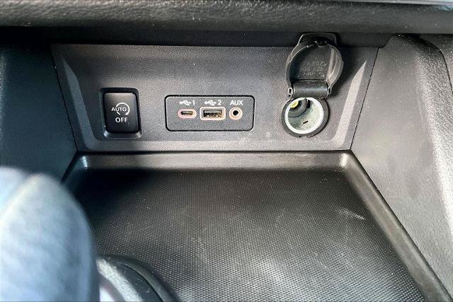 Used 2024 Nissan Sentra SV FWD image 32