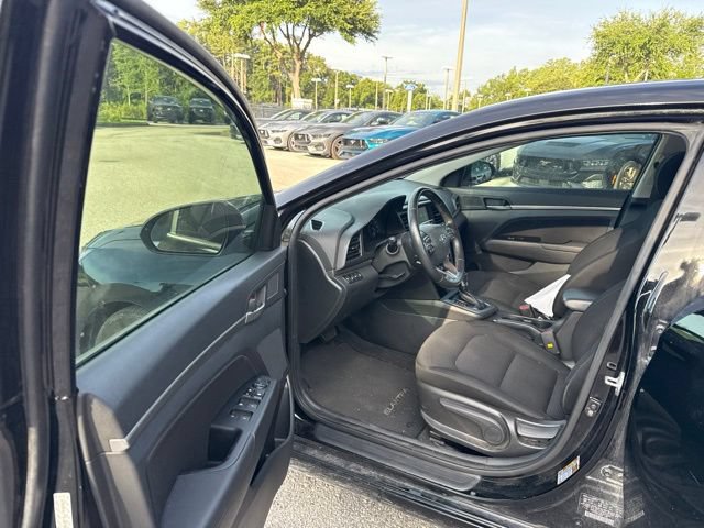 Used 2020 Hyundai Elantra Value Edition w/ Cargo Package (C1) FWD image 14