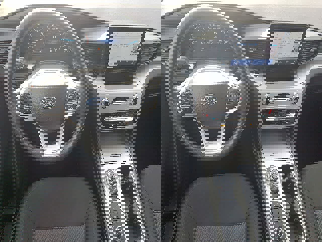 Certified 2024 Ford Explorer XLT image 27