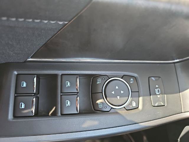 Certified 2025 Ford F250 Lariat w/ Lariat Ultimate Package AWD/4WD image 27