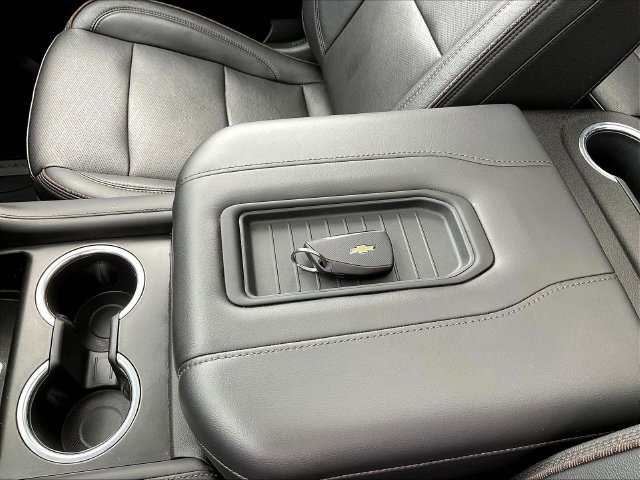 Used 2023 Chevrolet Tahoe High Country AWD/4WD image 36