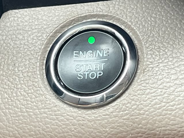 Certified 2019 Ford F350 Limited AWD/4WD image 16