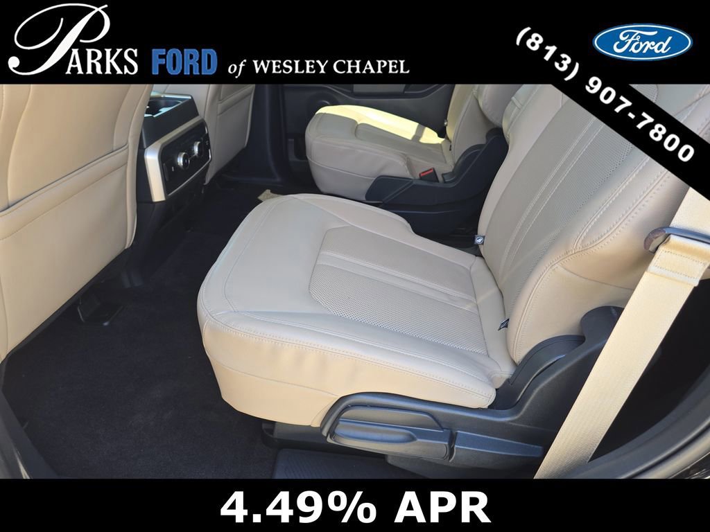Certified 2023 Ford Expedition Limited image 15