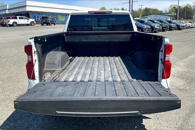 Used 2023 Chevrolet Silverado 1500 LTZ w/ LTZ Convenience Package II AWD/4WD image 18