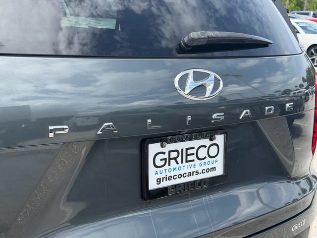 Used 2022 Hyundai Palisade SEL w/ Premium Package FWD image 11