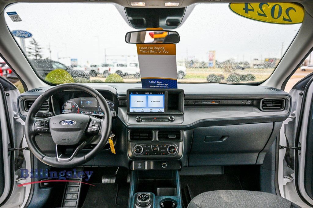 Certified 2024 Ford Maverick XLT w/ XLT Luxury Package image 13