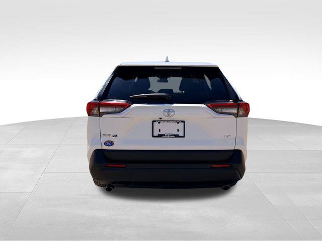 Used 2024 Toyota RAV4 LE FWD image 24
