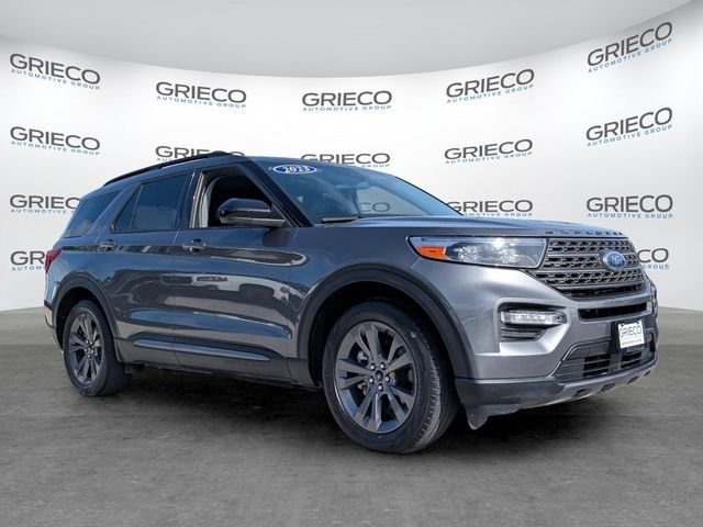 Certified 2023 Ford Explorer XLT w/ Equipment Group 202A