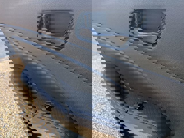 Used 2024 Nissan Altima 2.5 SV image 25