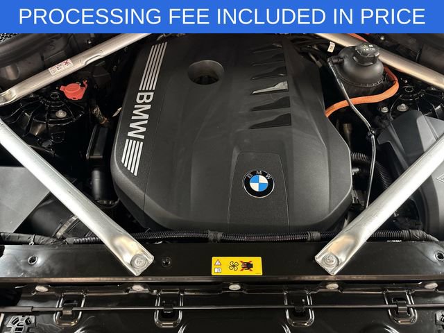 Used 2025 BMW X5 xDrive50e AWD/4WD image 17