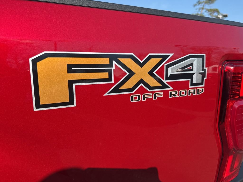 Certified 2020 Ford F350 Lariat w/ Lariat Ultimate Package image 11