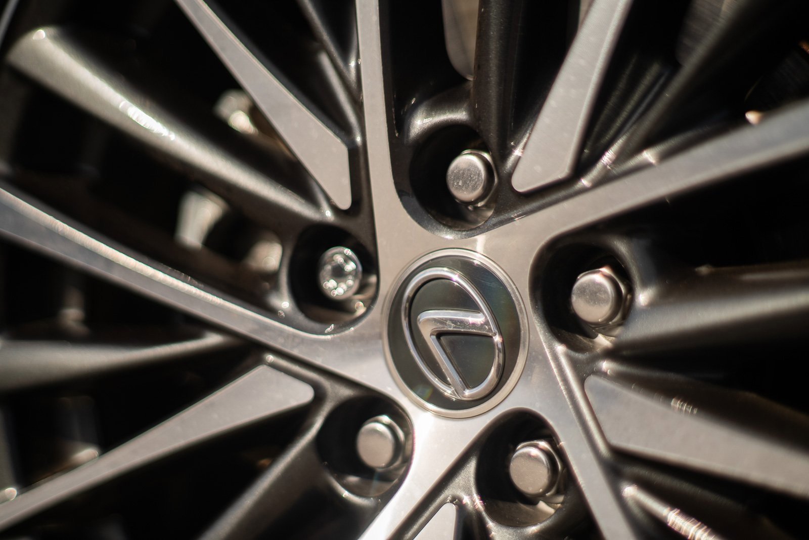 Used 2023 Lexus ES 350 w/ Premium Package image 10