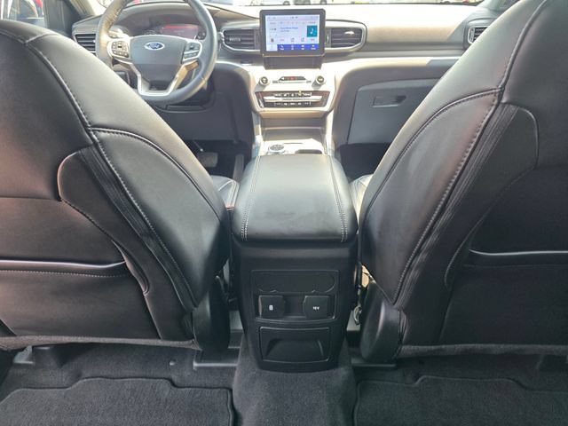 Certified 2023 Ford Explorer XLT w/ Equipment Group 202A AWD/4WD image 17