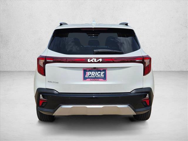 Used 2025 Kia Seltos EX w/ EX Sunroof Package image 4