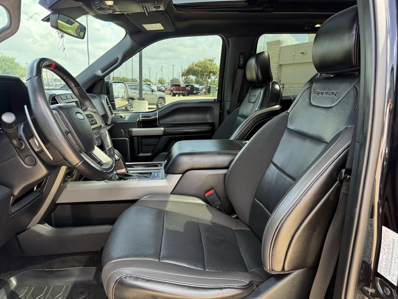 Certified 2019 Ford F150 Raptor w/ Equipment Group 802A Luxury AWD/4WD image 26