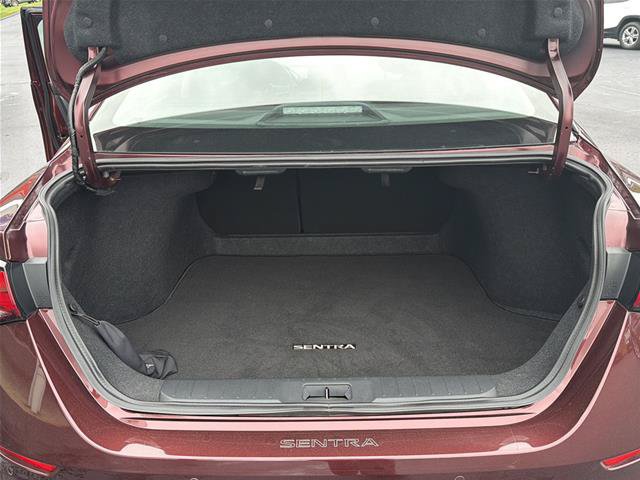 Used 2025 Nissan Sentra SV w/ Trunk Package FWD image 32