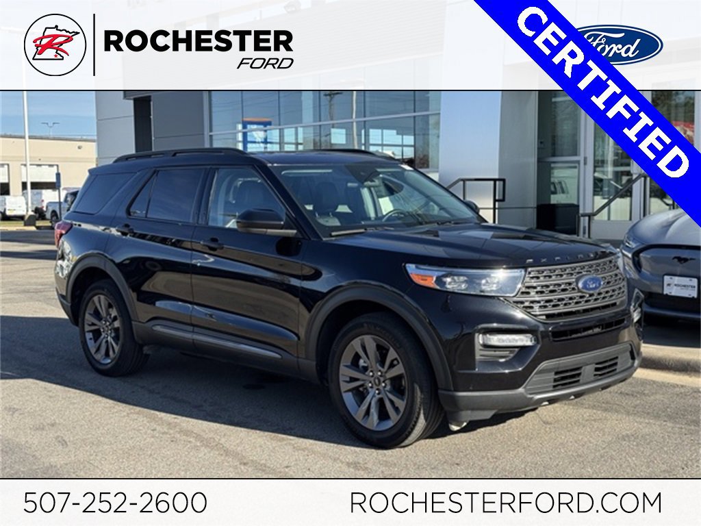 Certified 2022 Ford Explorer XLT w/ Equipment Group 202A image 5